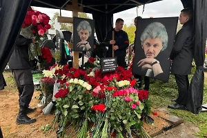 Вячеслава Добрынина похоронили на Троекуровском кладбище