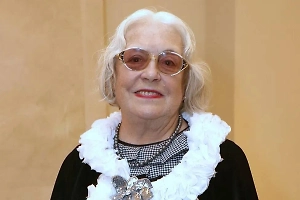 Обмороки и провалы в памяти: Пережившей инсульт Федосеевой-Шукшиной становится хуже