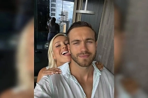 «Полтора месяца не общаемся»: Клава Кока рассталась с парнем