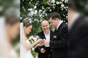 «Не имей 100 рублей, а имей 100 друзей»: Как Гарик Харламов сэкономил на свадьбе