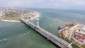 Истребители над Чёрным морем ударили по мосту под Одессой для поставок оружия ВСУ