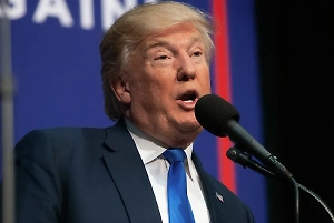 Трамп назвал себя миротворцем и пообещал закончить войны