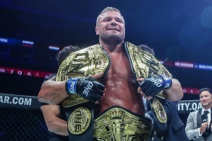 Российский чемпион-тяжеловес по прозвищу Сладкий потерпел первое поражение в карьере и утратил титул