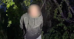 «Что собирался поджигать?» Появилось видео жёсткого задержания заукраинца за подготовку теракта