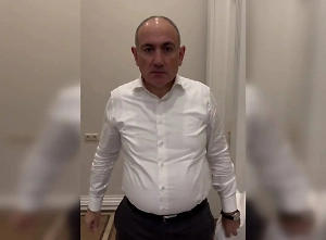 Психолог объяснил кризисом среднего возраста решение Пашиняна стать похожим на Нетаньяху