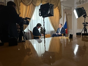 В Германии назвали важным интервью Лаврова Карлсону