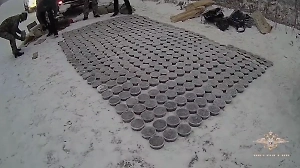 В МВД показали видео изъятия 250 кг чёрной икры у браконьеров под Хабаровском