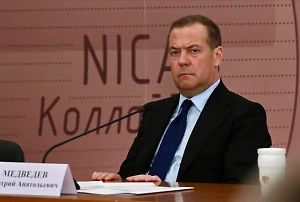 Медведев пообещал «неминуемое возмездие» после гибели генерала Игоря Кириллова

