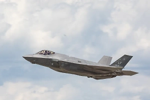 «Полный провал»: Эксперт резко раскритиковал веру США в истребители F-35
