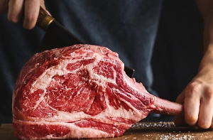 Путин заявил, что россияне едят в два раза больше мяса, чем граждане других стран мира