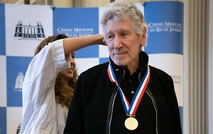 Основатель Pink Floyd Уотерс сделал заявление об «Орешнике»