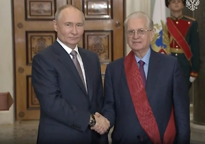 Путин вручил директору Эрмитажа орден «За заслуги перед Отечеством» I степени