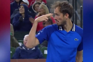 Медведев поругался с соперником во время матча на турнире ATP