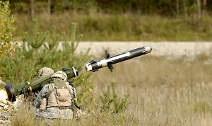 Силовики нашли в тайнике на юге ДНР противотанковый комплекс Javelin