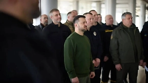 Кортеж Зеленского заметили на подъезде к порту Одессы перед мощным взрывом