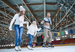 Путин поручил снизить финансовую нагрузку на семьи за занятия спортом