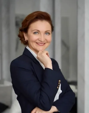 Если же [переписка] с бывшим партнёром, бывшим мужем, бывшей женой, которая длилась и 5, и 10 лет, всё зависит от того, в каких отношениях люди расходятся. Опять-таки, сгоряча можно сделать всё что угодно, но нужно понимать, зачем вы это делаете. Такого правила, что удаляем только у себя, его нет. Но всегда можно спросить или предупредить, что вот-вот сейчас так произойдёт, что я сейчас всё удалю. 