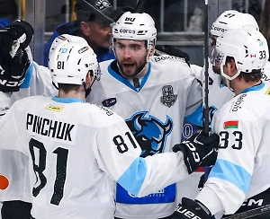 Минское «Динамо» разгромило «Трактор» в плей-офф со счётом 8:0