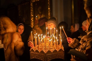 На Украине в Пасху будут проверять документы верующих возле храмов