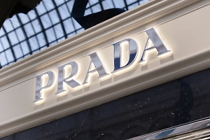 Prada тайно «вернулась» в Россию и успела хорошо заработать