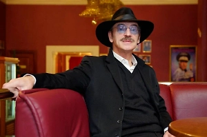 В театре имени Ленсовета не подтвердили перелом рёбер у Боярского после падения