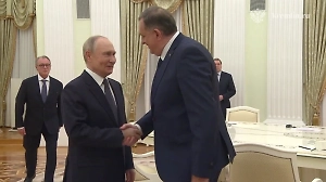 Путин принял в Кремле лидера боснийских сербов Додика