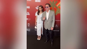 Лепс вышел в свет с 19-летней возлюбленной Авророй Кибой