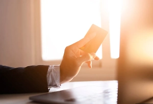 Россиянам предложили установить самозапрет на снятие наличных вслед за кредитами