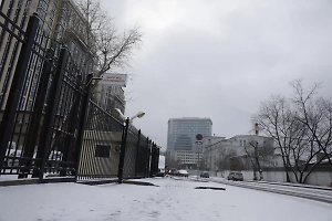 Москвичей предупредили о снеге и гололедице в Вербное воскресенье