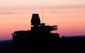 Украинские дроны совершили массовый налёт на Крым, работает ПВО