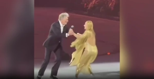 «А он мне нравится»: Дмитрий Песков встал на коньки и поразил всех на ледовом шоу жены