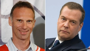 МВД Чехии хочет «спасти» хоккеиста Гашека от Дмитрия Медведева
