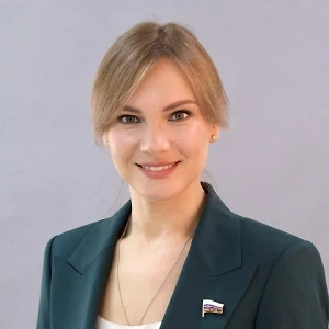 Действительно, многие дополнительные процедуры будут востребованы у мам, особенно если будут предоставляться бесплатно. Увеличит ли это число девушек, которые захотят стать мамой? Не готова дать однозначный ответ, но это точно обеспечит им большую безопасность и спокойствие.
