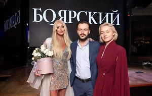 «Ты никто, ничто и звать никак»: Анастасия Волочкова отчехвостила жениха 19-летней дочери 