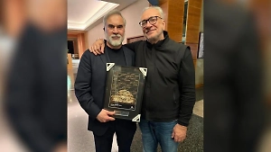 Исхудавший Меладзе появился на публике после тяжёлого развода с Брежневой