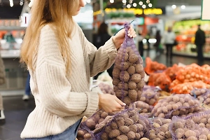 Дорогой товар: Эксперт призвал россиян не удивляться ценам на картофель и раскрыл, когда они упадут