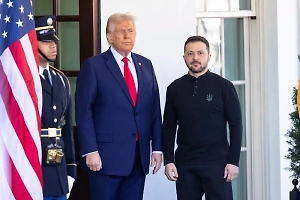 Зеленский проводит встречу с Трампом