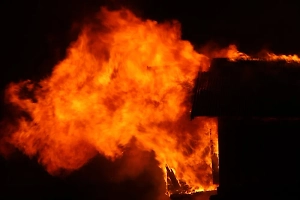 Шесть взрывов слышали жители Великого Новгорода, в черте города возник пожар