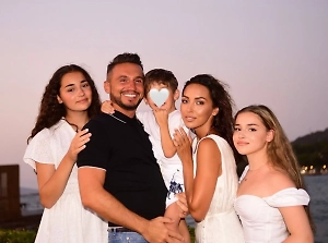 «Тема закрыта»: Алсу поставила точку в домыслах о её разводе с Абрамовым