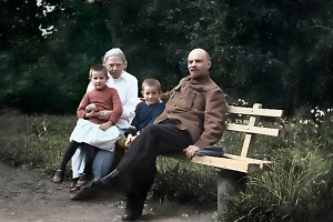 Потомки вождя: кто они, эти Ульяновы XXI века, где они сейчас и почему ходят слухи, что род Ленина проклят