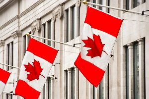 Канада продолжит оказывать Украине финансовую и военную помощь