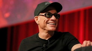 Ван Дамма обвинили в Румынии в покупке малолетних девочек для секса