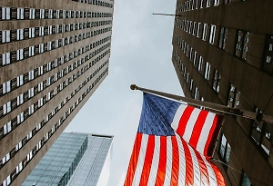 Мировой экономике предрекли падение из-за пошлин США