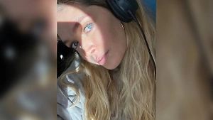 Вера Брежнева продолжает зарабатывать в России при помощи бывшего мужа