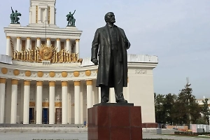 «‎Он гений!» В России может появиться нейро-Ленин