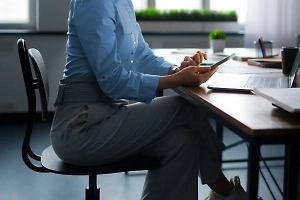 Физиолог рассказала, что нужно обязательно делать офисным работникам для сохранения здоровья