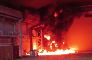 «‎Выходите!» Появилось видео из эпицентра взрыва на судостроительном заводе в Карелии