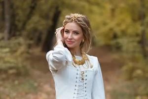 «Балом правит женщина»: Поклонская поздравила подписчиков с языческим праздником