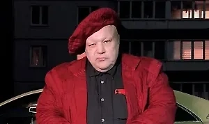 Добрый Паша был и весёлый. Наркотики его сожрали, даже не наркотики, а этот модный стиль жизни, который царит в клубах. Мир, где все завязано на наркоте, музыке и моде — он был королём, и умер как отрицательный герой сгоревший от наркотиков. Очень жаль. Я выражаю свои соболезнования его семье. Совсем молодой ещё был.