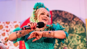 Театр Надежды Кадышевой почти погасил миллионный долг перед налоговой